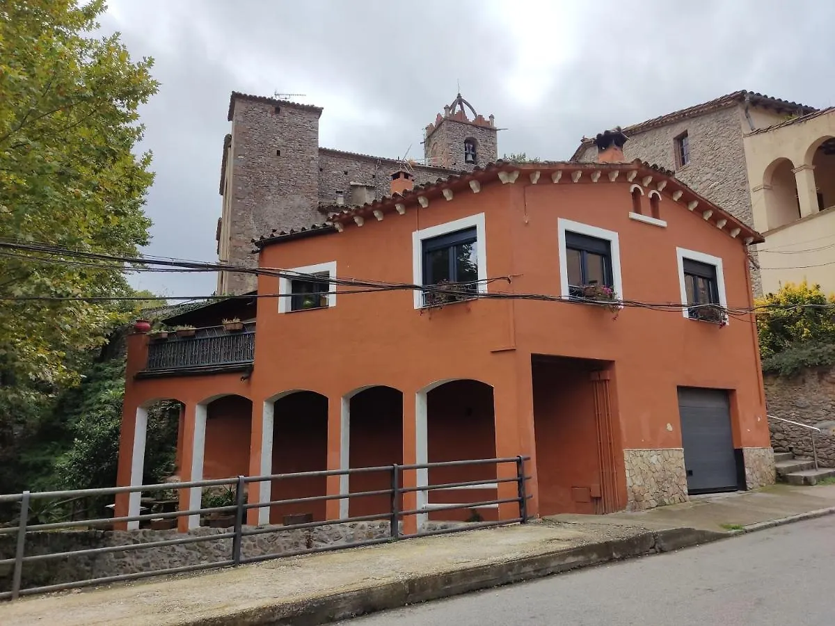 River house_Casa junto al río Osor España